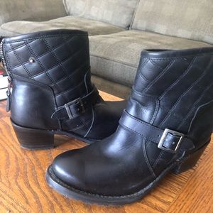 Sonora Women's Black Motorcycle Boots Never worn!